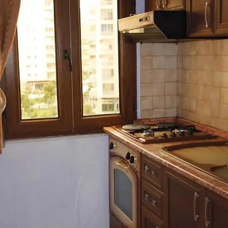 فندق Hotel Shqiponja A&A Shëngjin